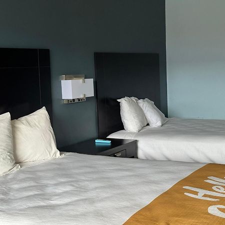 Red Carpet Inn & Suites - דנוויל מראה חיצוני תמונה