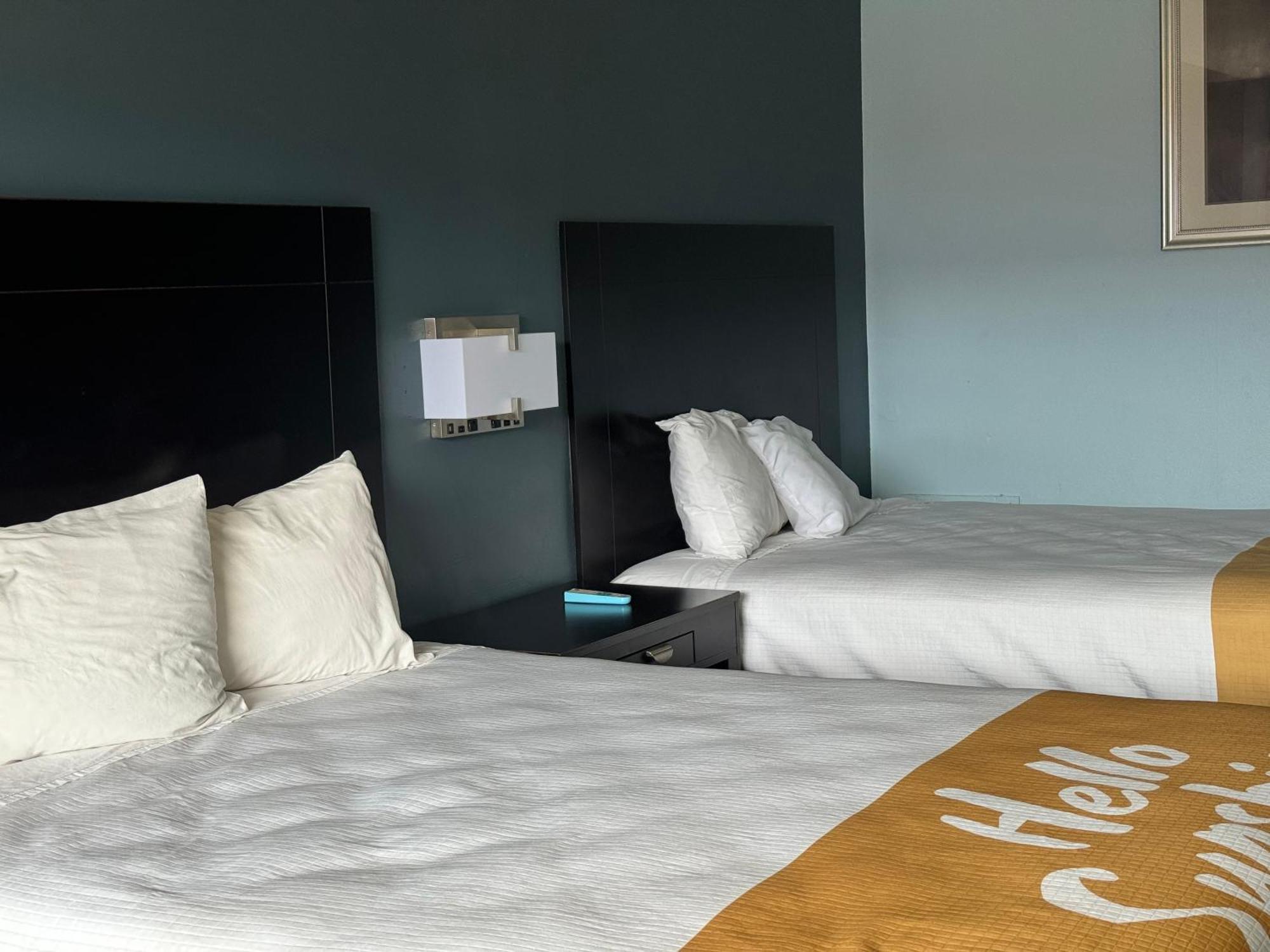 Red Carpet Inn & Suites - דנוויל מראה חיצוני תמונה